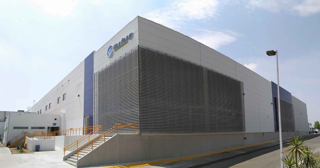 1.-Amp-Yanfeng-copy-1